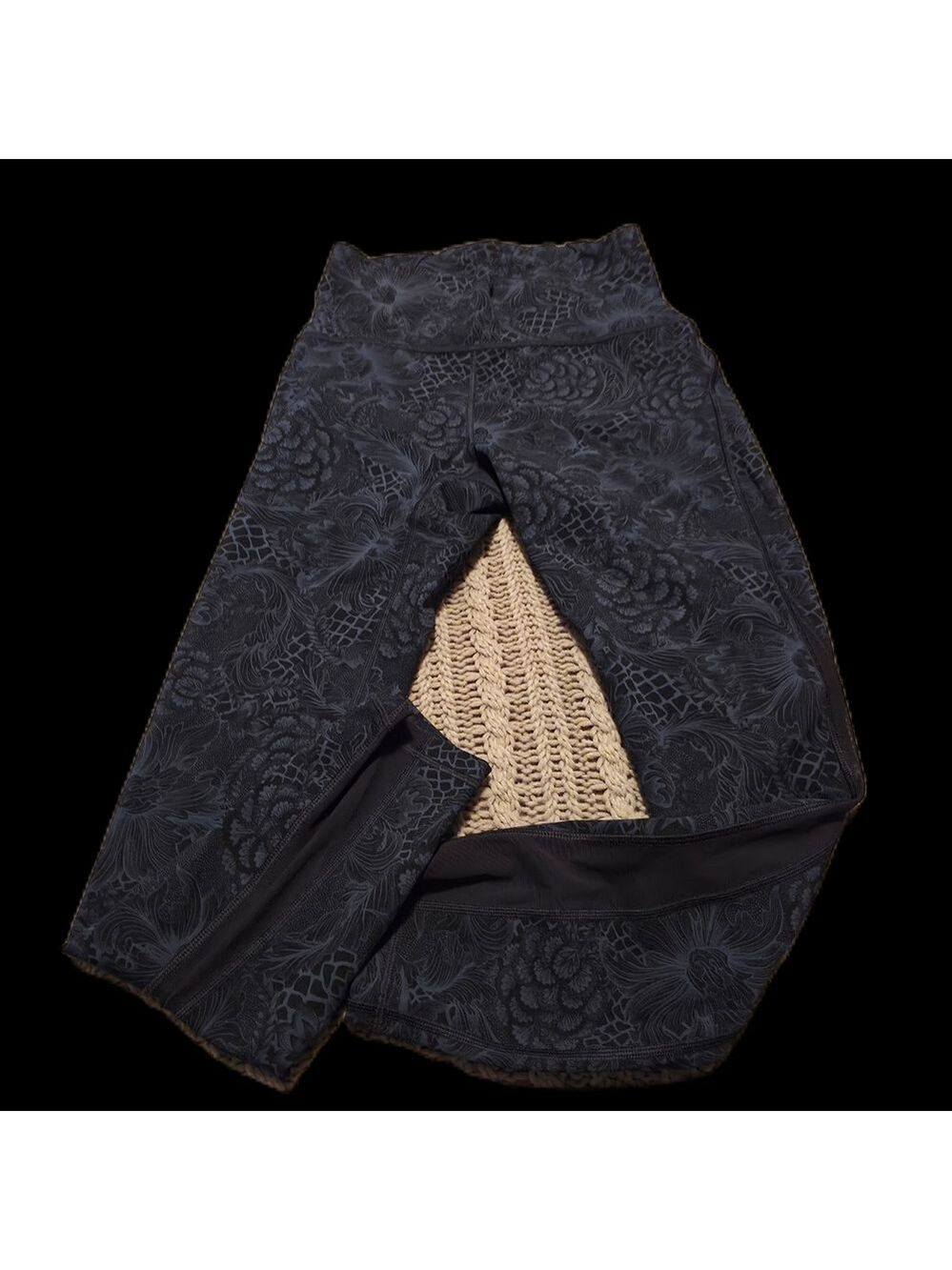 4/$25 Deal! lululemon athletica Black Grey Floral Leggings